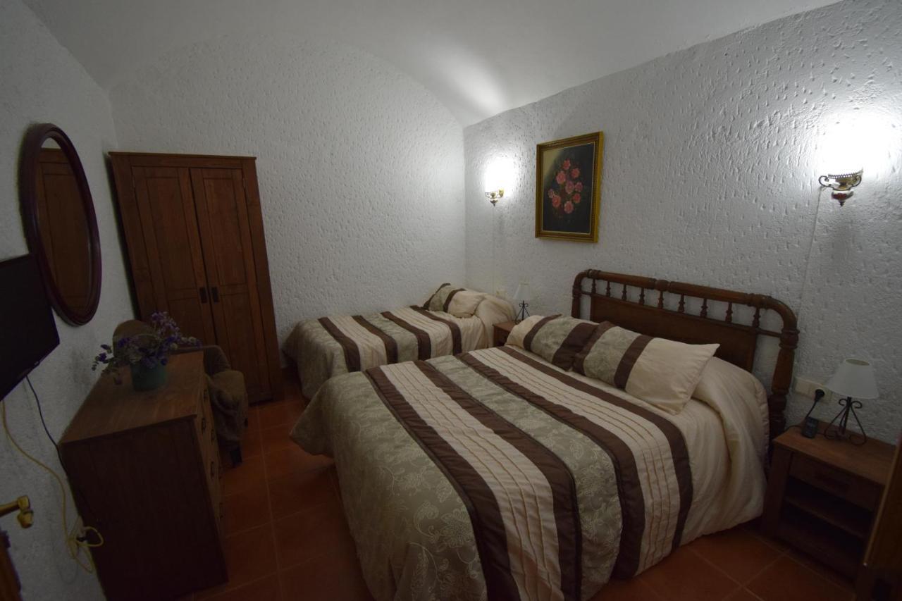 Apartamentos Horno Y Casa De Dulce Purullena Exterior photo